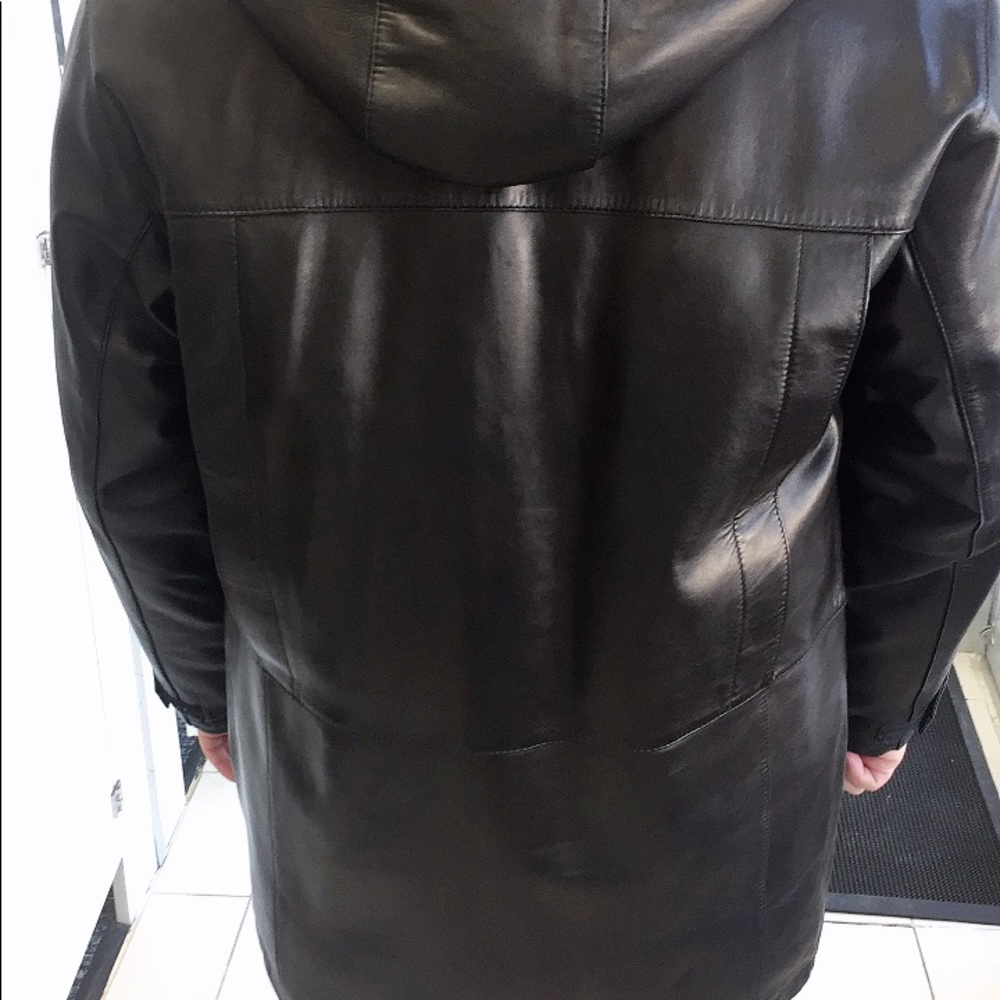 Leather coat - Picture 6 of 6